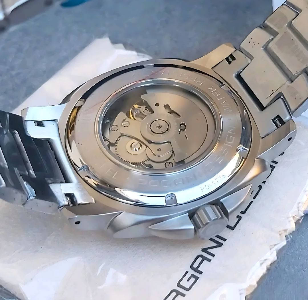 بسمِ الله ، والصَّلاة والسَّلامِ عَلَىٰ رَسُولِ اللهِ ﷺ 🌿♥️
#مــزاااااد
ساعة #باجاني_ديزاين الأصلية ⌚✅
ساعة مريحة وعصرية بتصميم فريد من نوعه لشخصية قوية ، أتوماتيك بـ مينة كبيرة خضرا وبإطار من السيراميك دوار وقلب مفتوح ❤️ وسنتر منفصل أيام الشهر مقاومة للماء 😍

#يبدأ المزاد من 10$ والرفعة أقل شيء 10$
 والسوم بالدولار$
#المزاد #عرض و #سوم و #طلب وأمر البيع طيب بأذن الله تعالىٰ 🤲

#يبدأ من الآن و #ينتهي يوم غدٍ ان شاء الله الثانية والنصف مساءً 

 ☑️ للأعتماد أولاً : أرسال العنوان الكامل ورقم التلفون .

والتوفيق من الله للجميع 🤲

🔹PAGANI DESIGN🔹

🔴 المواصفات :
▫️ساعة أصلية من تصميم #بجاني_ديزاين بـ تصميم فريد من نوعه مريحة وعصرية 😍
▫️مكنة اتوماتيك سيكو NH35 🇯🇵 ذات جودة عالية الأداء والوقت المحدد بدقة كبيرة ياباني أصلي 🇯🇵
▫️قلب مفتوح ❤️ ومكنة كشف
▫️الإطار سيراميك دوار ✅ 
▫️سنتر منفصل ايام الشهر
▫️مقاومة للماء حتى 200 م
▫️سير ستانلس ستيل مقاوم للصدأ 😍
▫️قفل بحري 🌊
▫️علامات وأميال مضيئة في الظلام
▫️قفل فراشة
▫️القطر 43 ملم

🔹الحاله جديدة لك، بالستيكرات 😍
⬅️  تأتي مع العلبة الاصلية ، ودفتر الكتلوك، والتاك 🌸

⬅️ وتكدرون تبحثون على تفاصيلها أكثر رقم الساعة PD-1736

🚖 يوجد توصيل الى جميع محافظات عراقنا الحبيب 🚖


**إذا كنت صاحب هذا الإعلان وتريد حذفه لأي سبب، رجاءا أرسل رسالة إلى الدعم الفني**