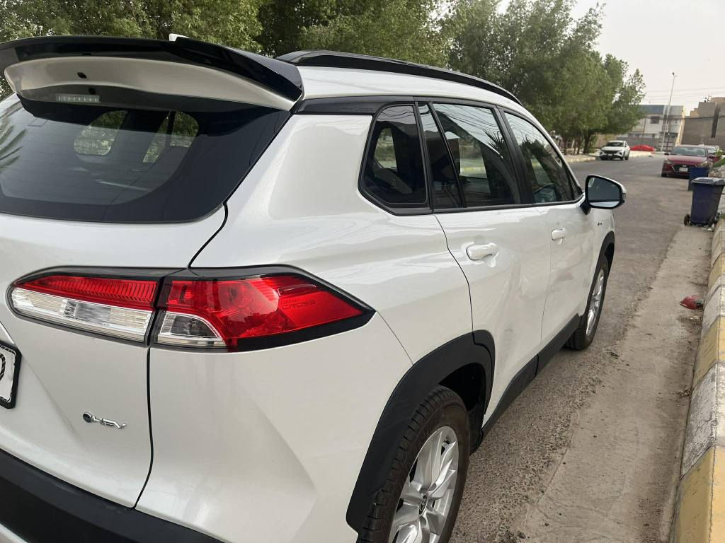 تيوتا كورلا كروز  خليجي هايبرد
شكل 2026 
محرك ١٨٠٠ 
نقط عمياء
شاشه وسطيه كبيره تدعم ابل كار بلي
مراء السائق  ( شاشه ) بلادي
حساسات خلفيه.
كامره خلفيه
مثبت سرعه

الاتصال مباشر على 
*********** بغداد, العراق
