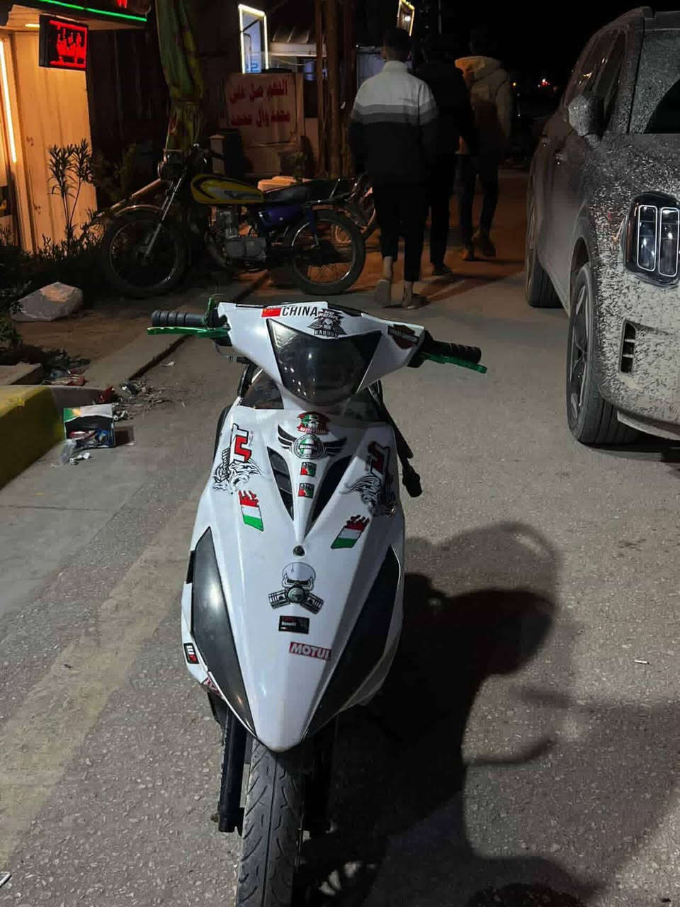 سلام عليكم ماكس مضلع للبيع مزوده جديد 
صالنصه اف ام 
شيال راجع
شوته رياضي 
كلجات رياضيه 
ويل كب رياضي
وبعد هواي شغلات 
السعر 750وبيها مجال 
الرقم ***********
مكاني كربلاء الحسينيه الجريه
