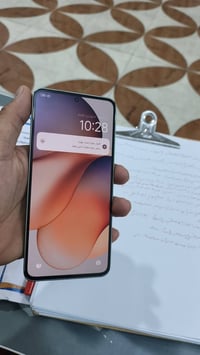 شاومي ١٣ تي برو • ذاكرة ٥١٢ • ضرر ضهر