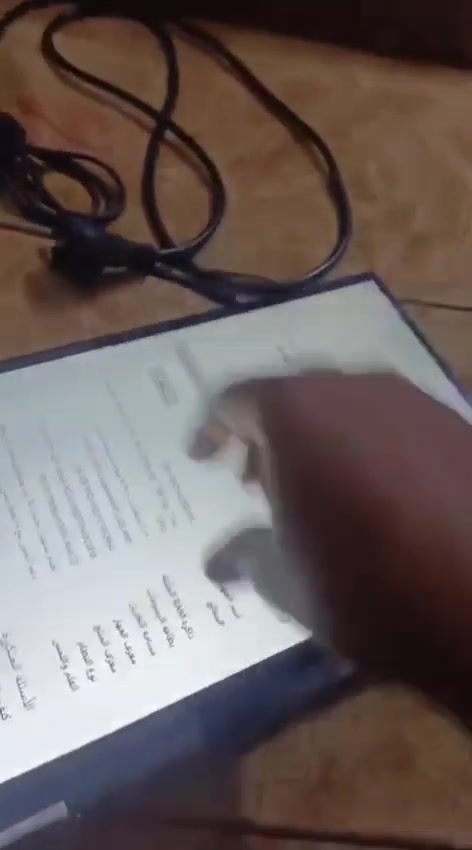 لاب توب اسوس مكتبي نضيف 
شاشه لمس قلاب 
شحن تايب سي الذاكره والتفاصيل بصوره رايده ب 250 بي مجال التواصل على ***********

