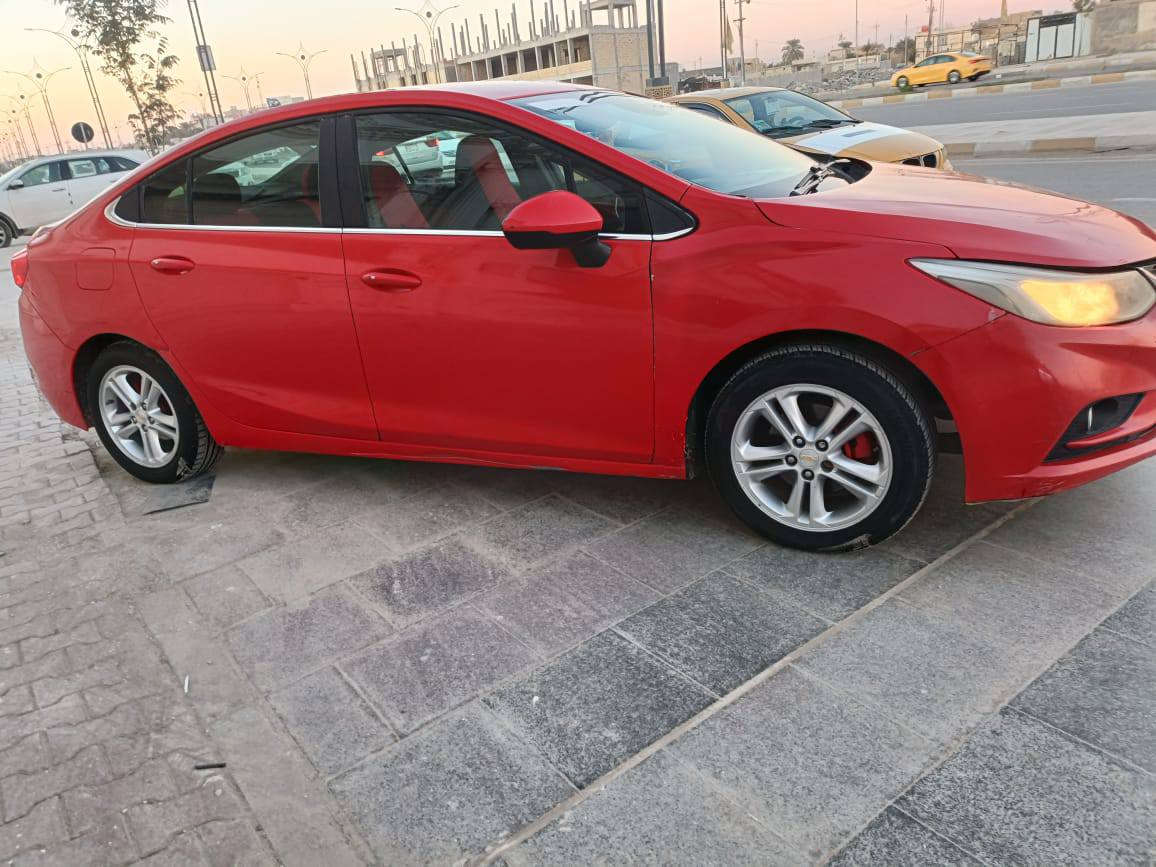 كروز  مديل 2018 فول مواصفات واحد على واحد جديده وجاهزه من كلشي مواصفاته 6 بصمات تحكم ستيرن شاشه كبيره حساسات خلفيه واماميه نقطه عمياء دخول ذكي خزن ميموري تتفئه تبريد بلستيرن والكشنات دواخل لونين سياره تخبل وسعره مناسب جدأ (سعر78بيع مستعجل)حادثه بنيد مبدل فقط وصبغ قطعتين والباقي كفاله سونار مرفق بلمنشورمكاني ناصريه مركز رقمي ***********
