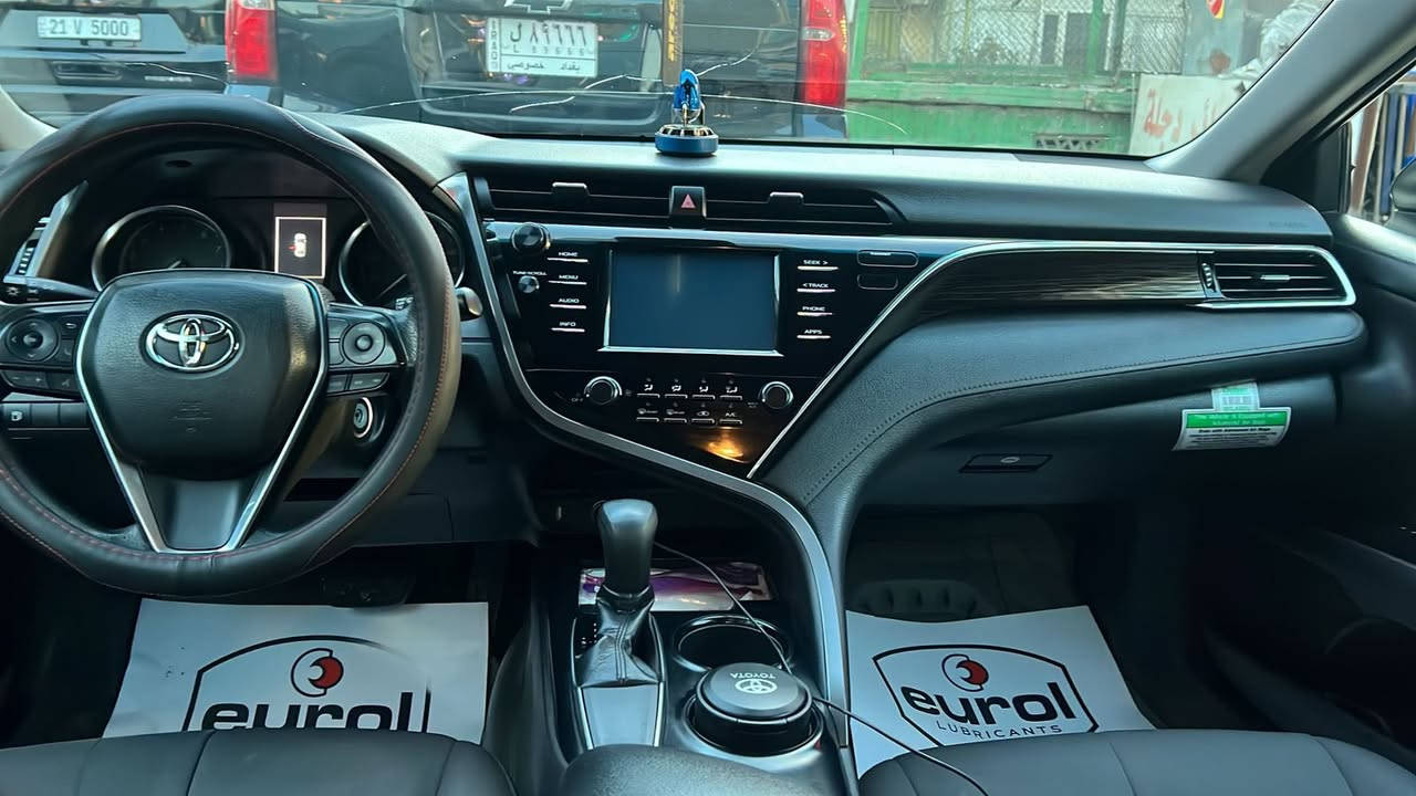 السلام عليكم كامري موديل ٢٠١٨ امريكي حادثه مرفق بالمنشور مواصفات LE العنوان المنصور ١٤ رمضان حلاقه العمدة ‭+٩٦٤ ٧٧٠ ١٣٣ ٤٦٢٨‬
