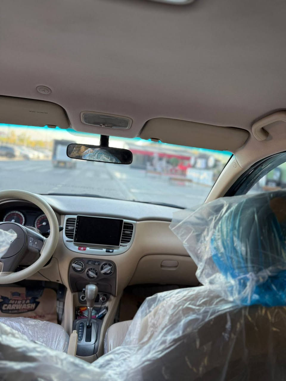 کیا ڕیۆ  2012 گیر ئۆتۆماتیک 
200هةزار رۆشتوە
مواسەفات ناو زەرد سوکان فولیوم
  شاشە ئایبات کامێرای دواوە 
سەنەوی و ژینگە تازە 

سعر لە کۆمێنت داوابکە ڕاستەخۆ بۆت دیت 📩 

گێڕ و مەکینە بە شەرت 
بێ بۆیاخ تەنها دوو بست ساردی هەیە 

ژمارەی خاوەنی 
***********
