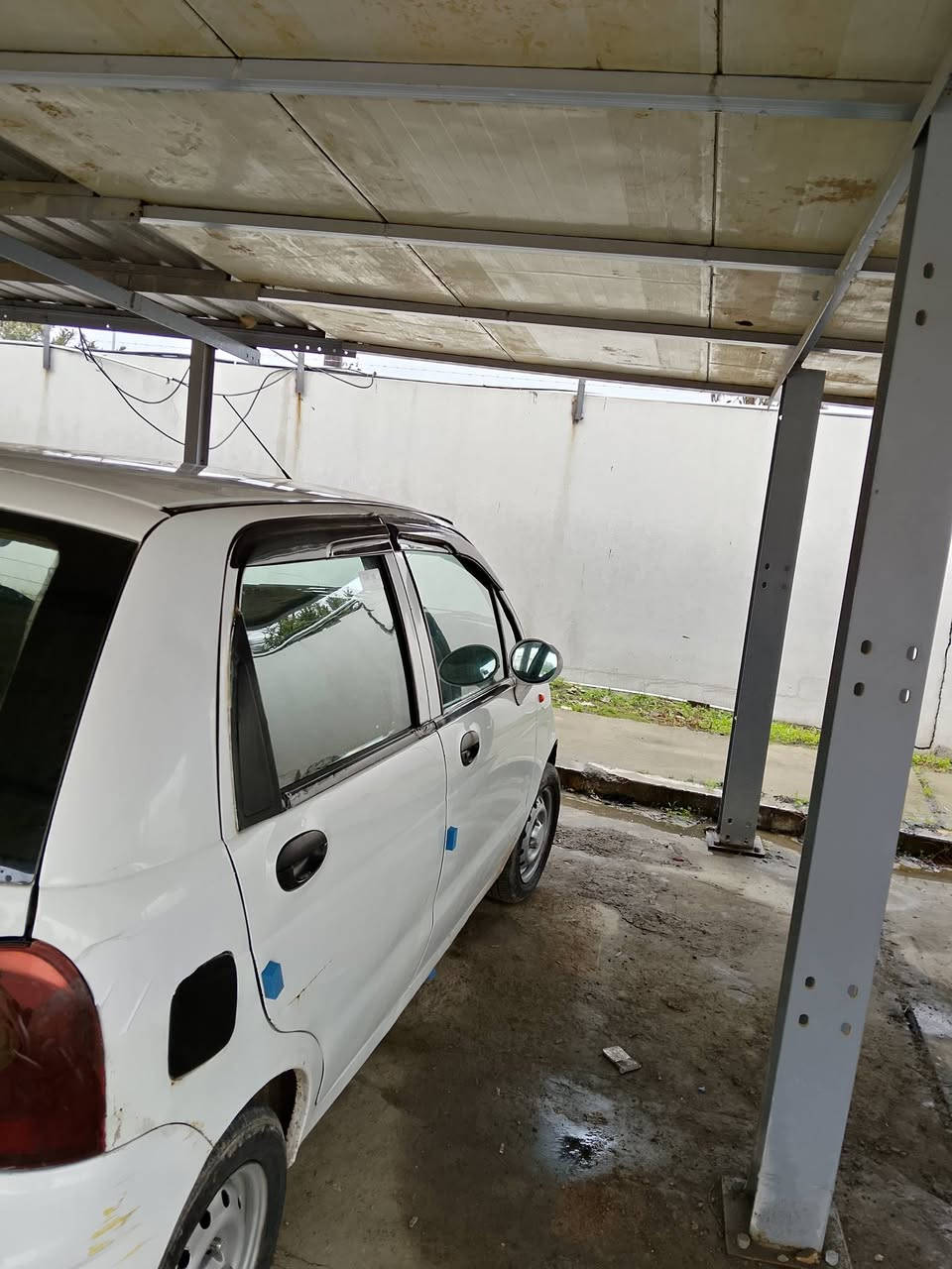 كوكو 2012
رقم نينوى الماني
كوبون بانزين
سيارة حلوة مابيها نقص
التواصل على الرقم 
*********** بي واتس
***********
