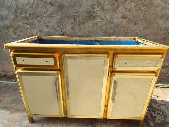 سلام عليكم كاونتر وسنك سعر125  مكان نجف رقمي ***********
