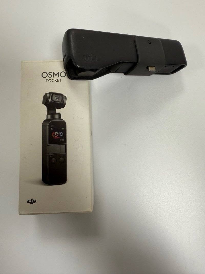 📸 للبيع معدات تصوير بحالة ممتازة
كاميرا Canon EOS 90D 

مايك لاسلكي ماركة BOYA 

كاميرا DJI Osmo Pocket (الإصدار الأول)

مانع اهتزاز من Weebill من شركة Zhiyun

السعر خاص

او اتصل على رقم ***********
