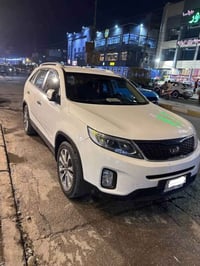 سورنتو ٢٠١٥ • ٤ سلندر • وارد كوري