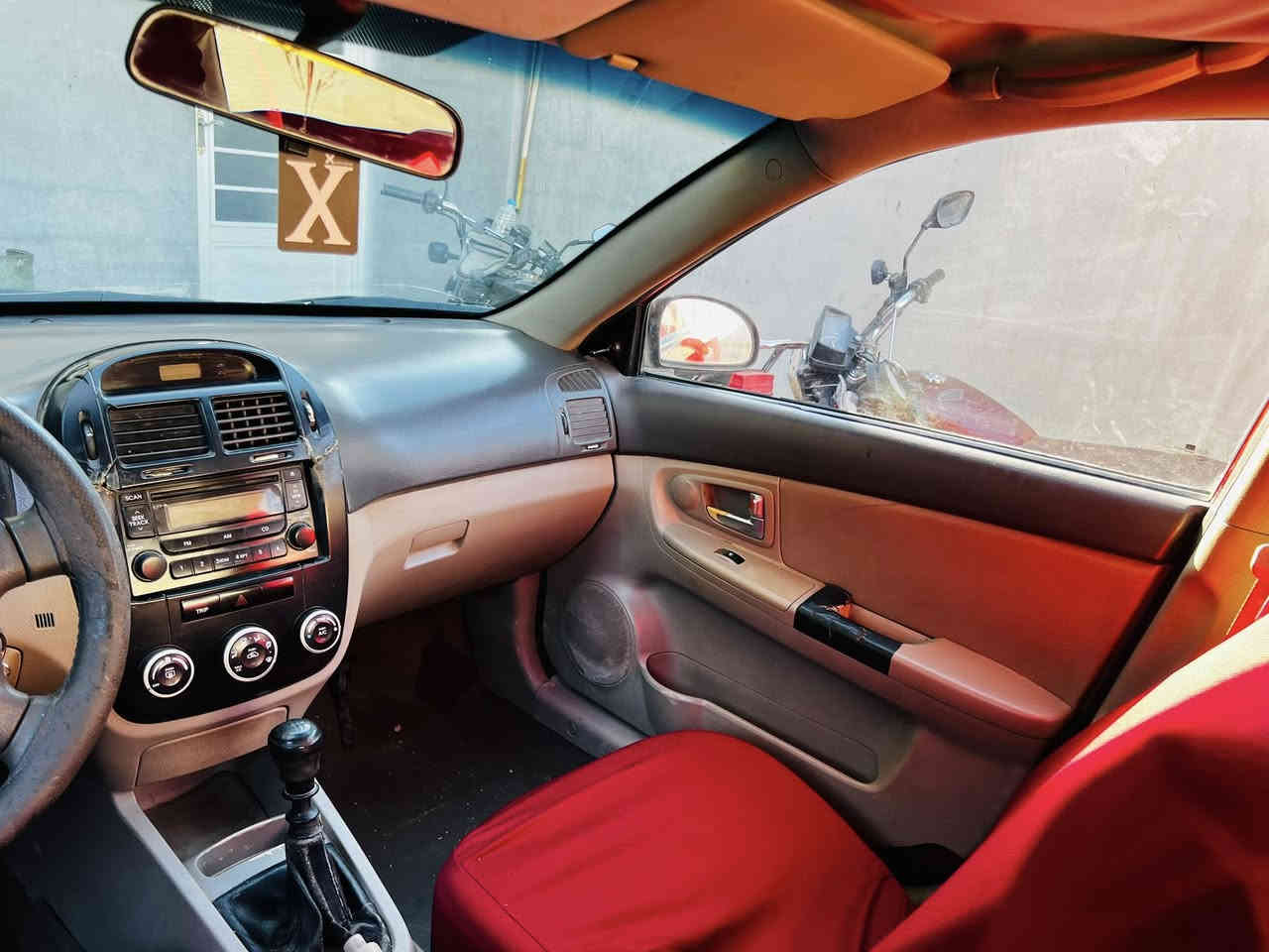 سلام عليكم مكلف بنشر !
سيراتو 2008 🛑

محرك كير خير من الله سياره نعمه 

صدر 50‎%‎ 

سياره حلوه

وبيها قطعه قبق البانزين 

مكان السياره سامراء صلاح الدين 

***********
السعر 67 وبيها مجال 

 مستعجل على بيعتها
