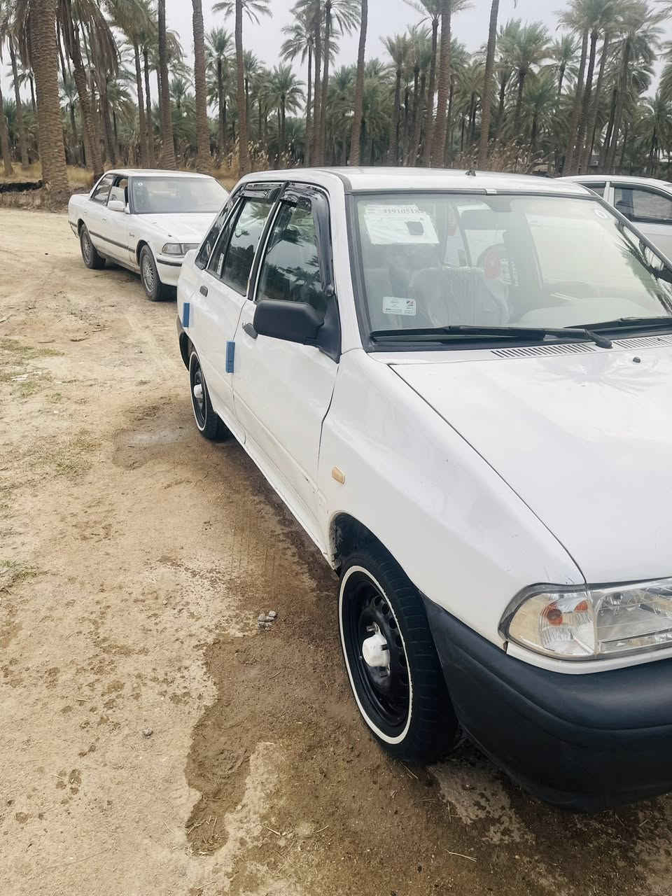 السلام عليكم سايبه للبيع موديل ١٢ سياره خير من الله مكينه حلوه كير ال٤ يفلت تايرات جدد حداديه حلوه غرفتا بل جيس السياره خير من الله رقم كربلاء السعر ٣٧ وبيها محال للشراي وهاذا رقمي ***********
