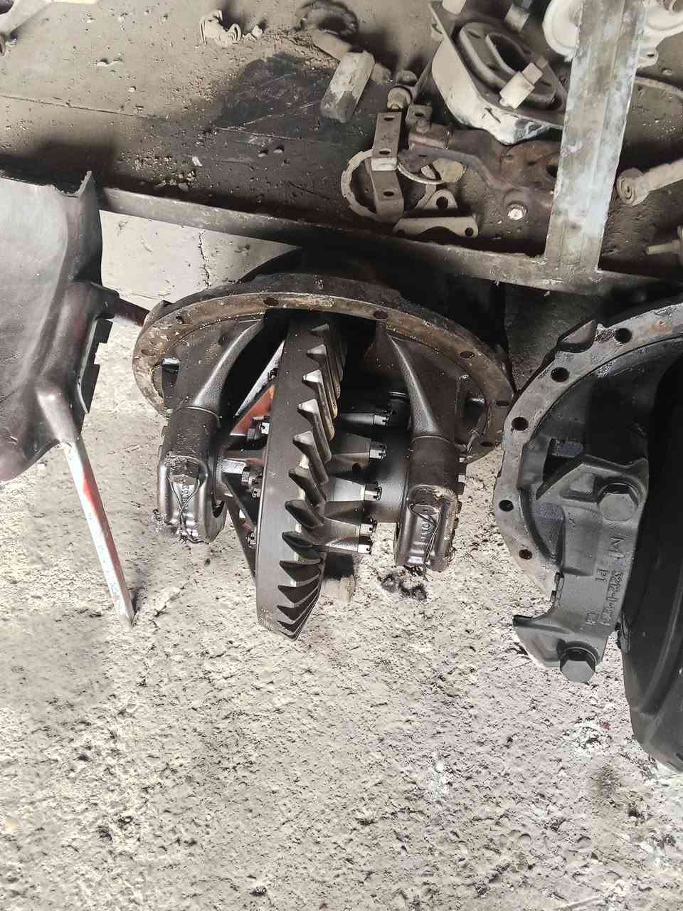 بسم الله الرحمن الرحيم 
يوجد الدينا ادوات فولفو 
جديد ومستعمل الگصات الأوروبية 
العنوان بغداد جرف النداف 
#رقم الهاتف ***********//***********
