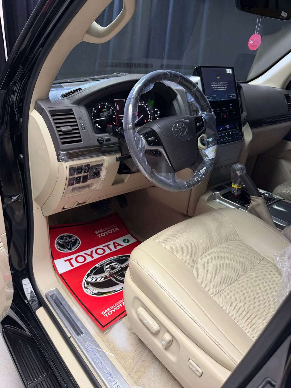 ‎‏Land cruiser GXR  2019- V6   83,000km🪬

‎‏Grand turing

‎لاندكروزر 2019  GXR

‎‏‎ملاحظە : الاخوان رجائن بس بیع نقد بدون مراوس📌

‎أخت زيرو بل كارتون 📦📦

‎‏‎لاندکروزر 2019  ساز باب أول

‎‏‎💎محرک 6 سلندر 

‎‏‎⌛️ماشي 83,000 ألف

‎‏‎💎 بسمطين  +سماعة بيلادي +فرشات بيلادي مجوود 

‎‏‎ مكفولة كفالة عامة من الدعامية إلى الدعامية

‎‏‎  بدون صبخ .بدون بارد  ،بدون رصعات ،بدون حتى شخط

‎‏‎دعاميات هم بدون صبغ ،رمل مابي ،لحية بدون صبخ ..بقية كلها بشرط

‎‏‎🧧 فول مواصفات

‎‏‎شاشة كبير لمس 5كاميرا حاسة رادارات

‎‏‎كاميرات 3 شاشات سيلاد فتحة سقف 

‎‏‎كشن جلد كشن كاراباي شحن موبایل  8 اريباك تبريد مركزية

‎‏‎بصمة تشغيل عن بعد باب جاك سلاجة ليد زينون 

‎‏‎تحكمات ستيرن دبل فوليوم فورويل هوك

‎‏‎سيارة بها 2 بصمة من شركة جديد جدأ 

‎‏‎سيـارة عل نظافتها احسبها صفر زيرو

‎🪭 تخم تاير دنلوب الاصلي

‎‏‎ 🪬محرك كير بشرط مامفتوح

‎‏‎سيارة حيل نظيفة كلشي عل بلاد لوك

‎‏‎سنوية زنكة كلشي جديد مدفوع 2030

‎‏‎باسمي السنوية بشرط تحويل و خرامة 

‎‏‎سيارة مابيـها دينار مصرف كامل من كل نواحي

‎نفسي يوم /تحويل و وكالة حاظر

‎‏‎📍مكانك /داخل سليماني

‎‏‎💵 سعر $498 

‎‏‎📲موبايل/ *********** السليمانية, العراق
