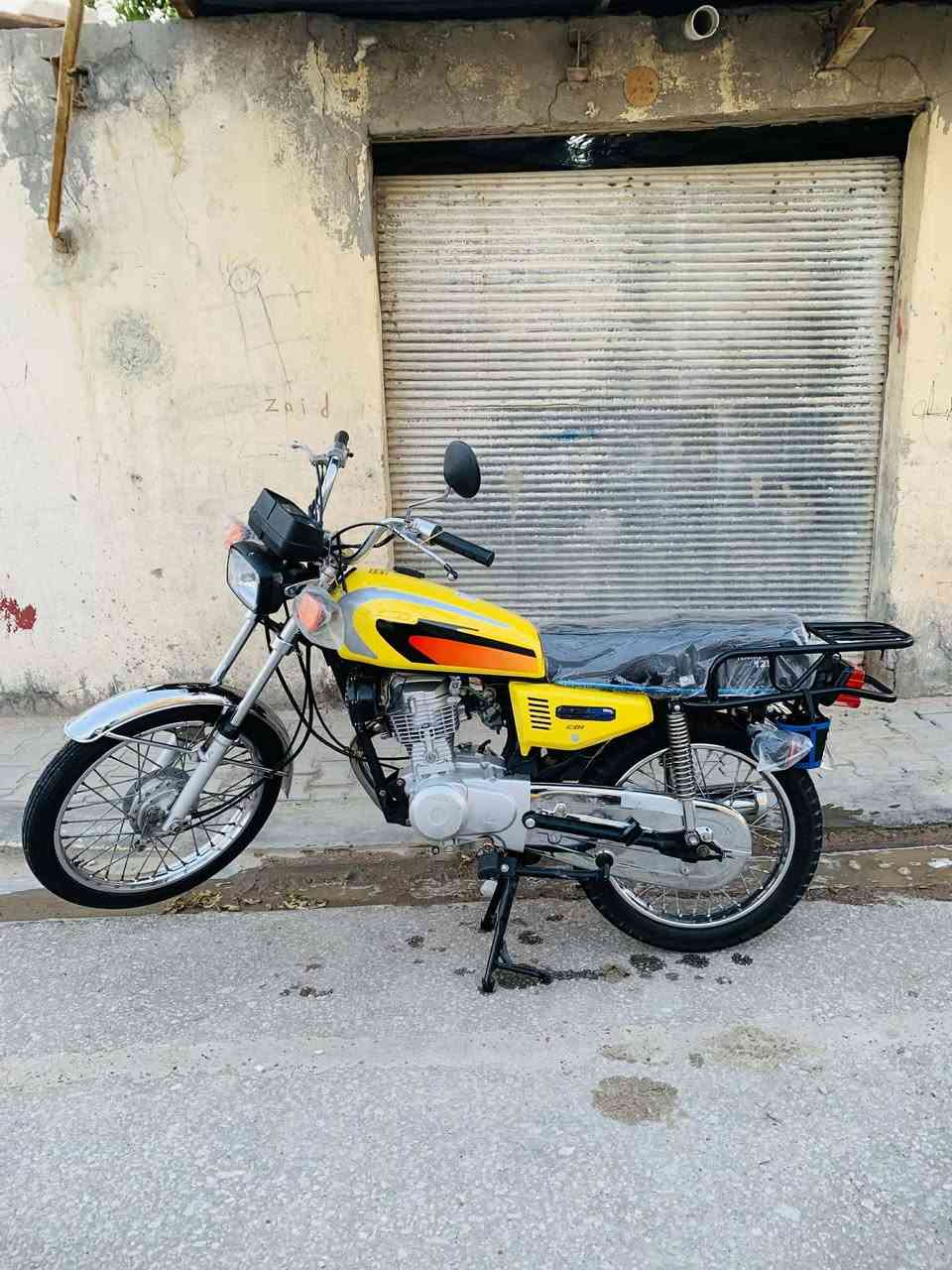 سلام عليكم شباب. 
دراجه للبيع موديل ( 2021 ) تعميره جديد مداور ثاني يوم  وكيله العارضي   السعر  يم Krar Same  راعي دراجه
 ‏‪***********‬‏ مكان مشخاب
