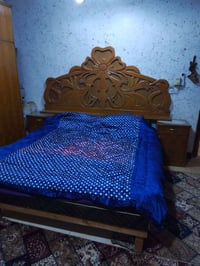 غرفة نوم للبيع الغرفة توصاه حسب الطلب  الخارج صاج الظهر بلوك خشب نظيفة...