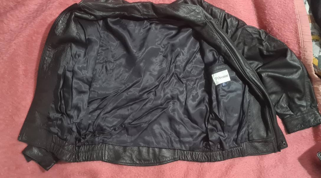 چاکەتی چەرمی تەبیعی پێستی مەڕی نیوزلەندی
خۆم هێناومە لە نیوزلەنداوە
١ جار لەبەرکراوە
وێنەکان سەیرکە
ئەگەڕێمەوە بۆ دەرەوە
سلێمانی السليمانية, العراق


**إذا كنت صاحب هذا الإعلان وتريد حذفه لأي سبب، رجاءا أرسل رسالة إلى الدعم الفني**