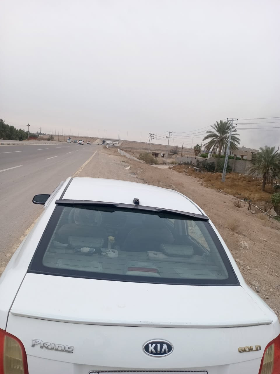 كيا ريو برايد 2009 محرك كير وصدر خير من الله بيه قطعتين صبغ السعر 73 وبيه مجال عنوانه الزويه الفلوجه رقم ***********
