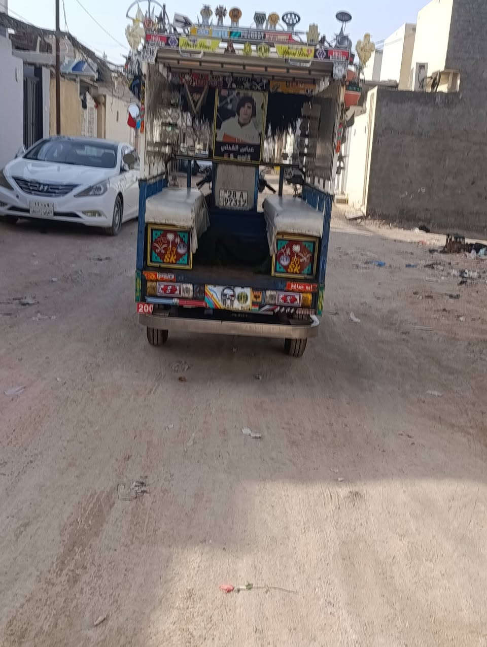 سلام عليكم ستوته للبيع موديل 2007 باب اول كفاله عامه رقم وسنوية انكليزي بسمي دراجه مال جناي مكفوله كفاله ابيع كامله ابيع فالغ كامله ب4ونص فارغه ب3 و200 وبيها مجال *********** هذه رقمي
