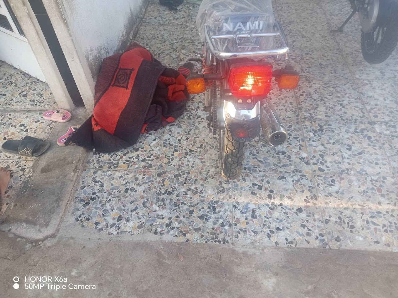 سلام عليكم دراجه ٤كير موديل ١٧ محدث سعر ٤٥٠ عنوان محموديه


**إذا كنت صاحب هذا الإعلان وتريد حذفه لأي سبب، رجاءا أرسل رسالة إلى الدعم الفني**