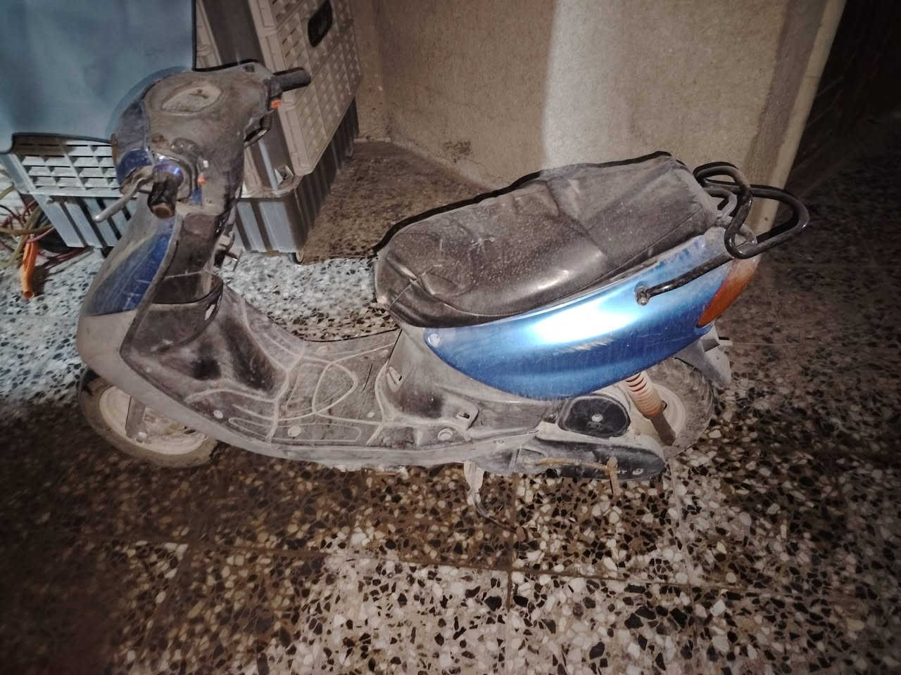 سلام عليكم دراجه كوم حديد للبيع مكاني بغداد مدينه الصدر رقمي ***********
