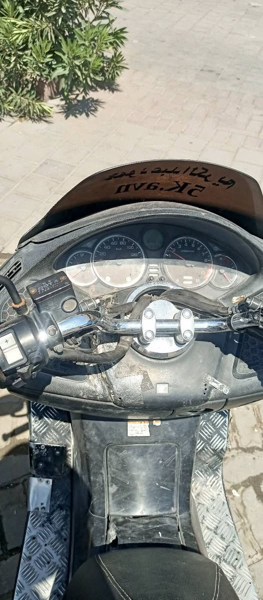 السلام عليكم شباب فورزا 08 السعر 550 
العنوان بغداد مدينه الصدر قطاع 18 
رقم الهاتف ***********
متواجد واتساب وعلى السيم كارت الدراجه خير من الله
