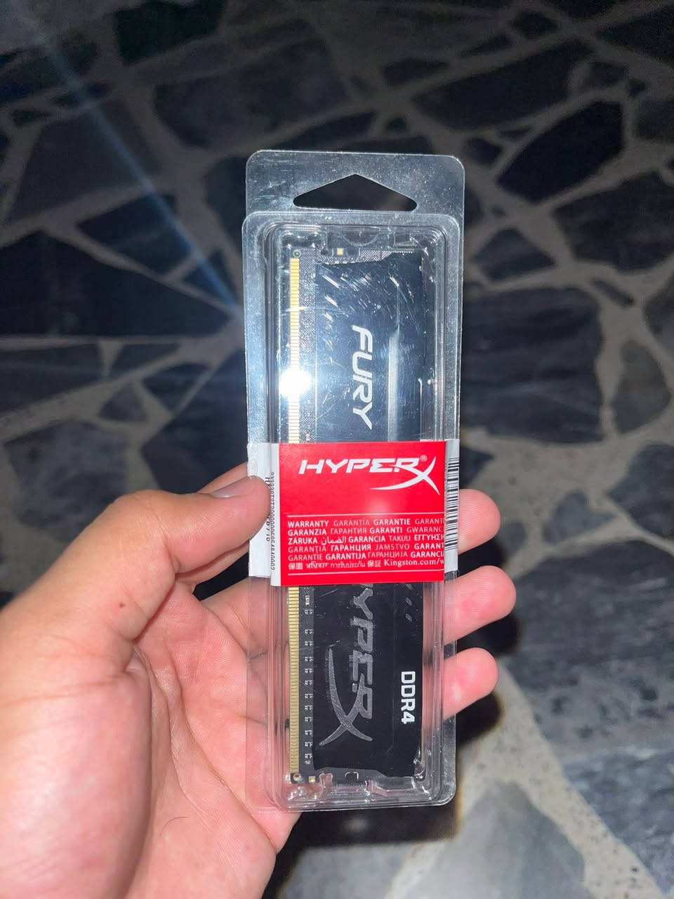 رام 16gb من هايبر اكس hyperx fury
سرعته 2666 اشتريته ب٧٠ واريد ابيعه ب٣٥ محتاج فلوسه 

موجود توصيل ٥ الاف 

نظافته جداً عالية استخدمته اقل من يومين واريد ابيعه


**إذا كنت صاحب هذا الإعلان وتريد حذفه لأي سبب، رجاءا أرسل رسالة إلى الدعم الفني**