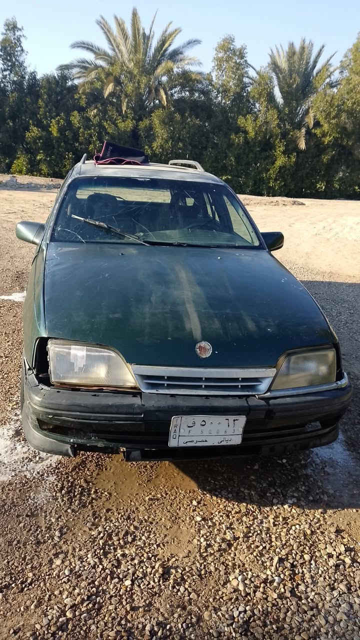 سلام عليكم اوبل اوميكه للبيع موديل 1993
مكينه كير اكسن مكفولات شاصي تأيرات جدد  مكان السياره واسط الصويره سنويه صاقطه 2020 السعر 12. ***********
