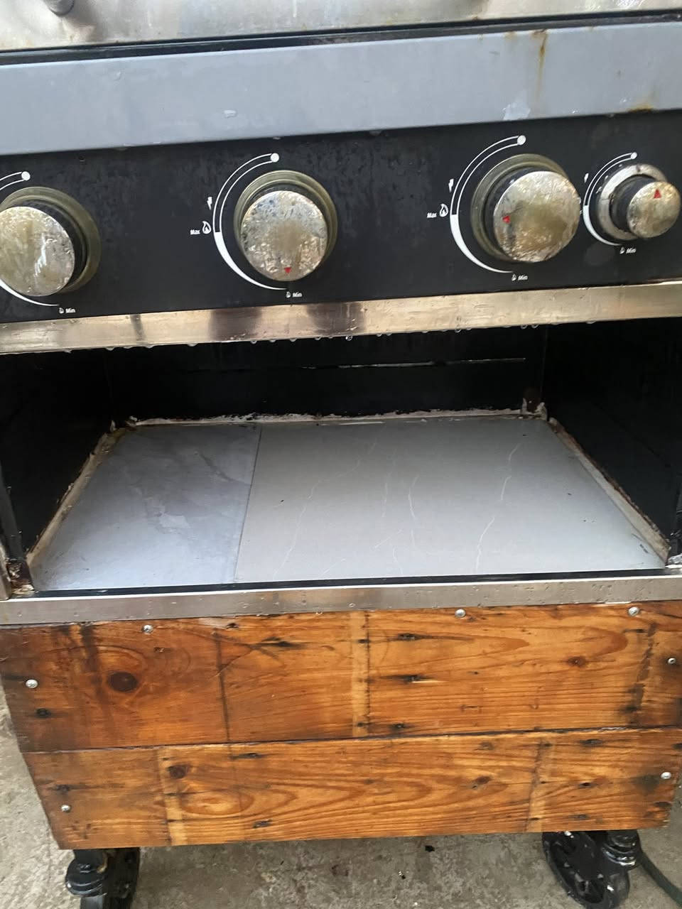 منقله شوي غازيه اوفحم للبيع 90 الف مال بيت مستخدمه كم مره مكاني بغداد الشعلة


**إذا كنت صاحب هذا الإعلان وتريد حذفه لأي سبب، رجاءا أرسل رسالة إلى الدعم الفني**