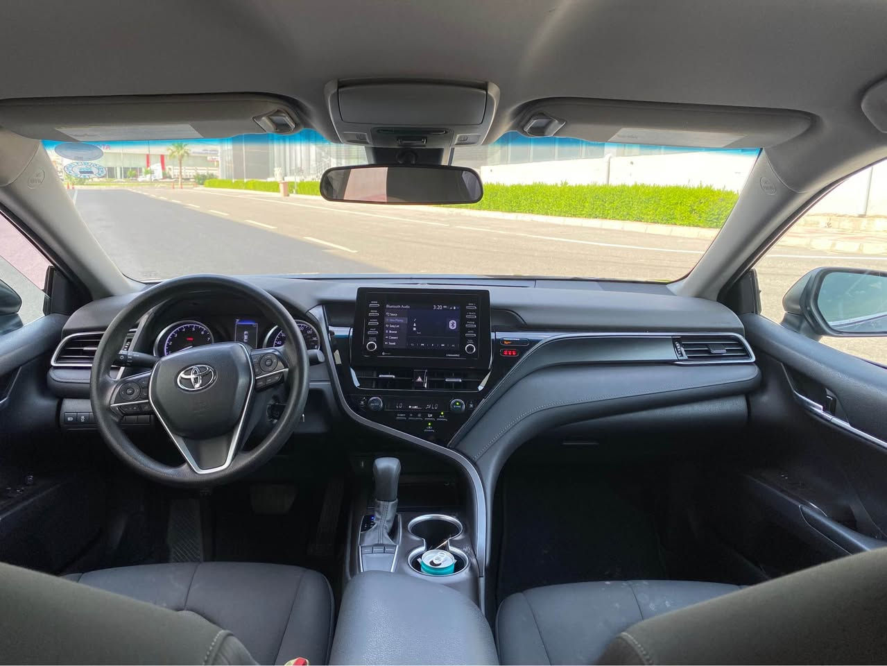 Toyota Camry LE 2022 
سيارة حيل نظيفة بدون دواخل بدون ارباك 
ضررها فقط بولنيد تبديل شريكة و واحد باب كلير 
ماشية ٧٤ الف ميل 
رقم و السنوي جديد 
تحويل و وكالة بشرط 
سعرها بلاشش ١٧٤$ ورقة و بيها مجال 
للمزيد من المعلومات اتصل على هذا الرقم 
كورك - واتساب 
(***********) Singapore
