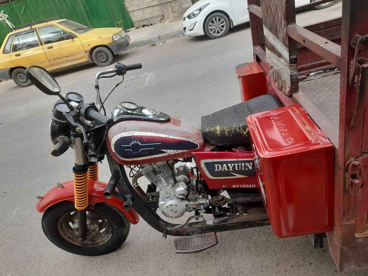 السلام عليكم عندي ستوته ديوان ٢٠١٠ كهربائيات شغاله كلشي مابيهه أوراق السعر ٨٠٠ بيهه مجال بغداد ***********غير على فيس ش
