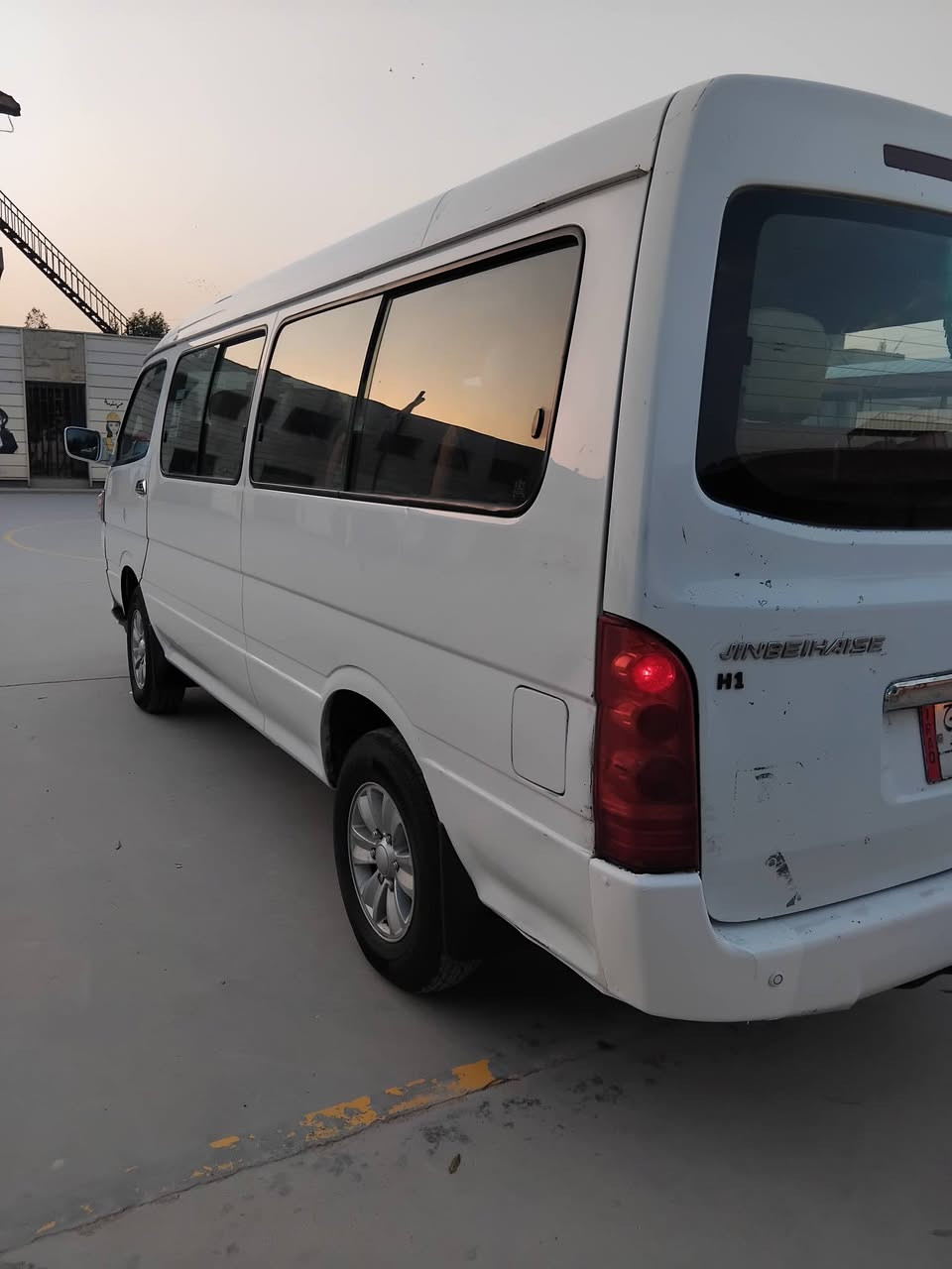 سلام عليكم جوان 14حره مكينه وكير وكسل خير من الله سيارة بلاديه حلوه العنوان ابغداد سنويه 29رقم***********
