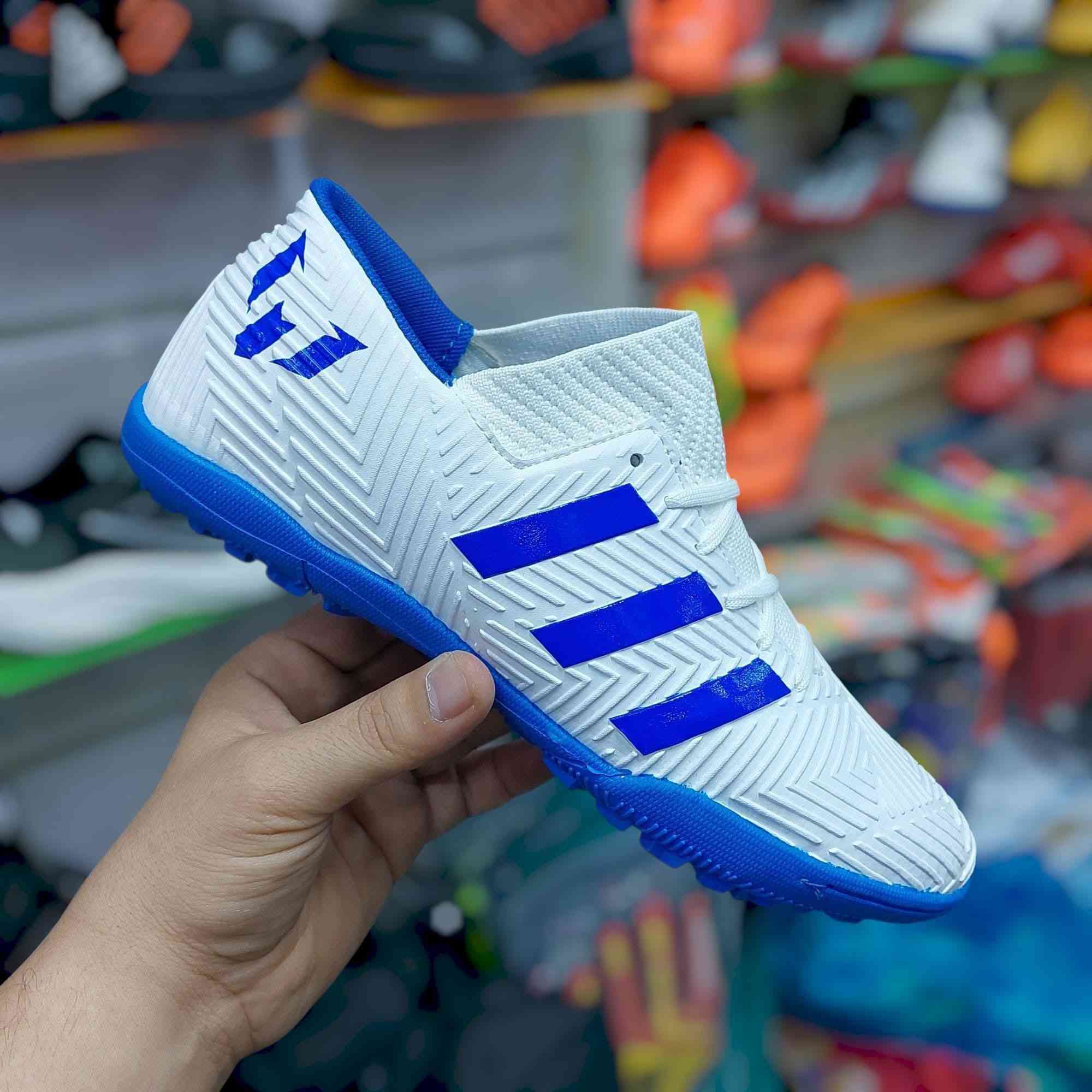 #عرض_ناري🔥#لاصحاب_التجهيزات_الرياضية
#سعر__الدرزن__120_الف__والتوصيل_مجاني🙆‍♂️

#حذاء__ميسي__صنع__فيتنامي__خياط__كامل 💯

#القياسات____40__41__42__43__44__45✨ 

#گروب___واتساب___جملة___فقط👇👇
https://chat.whatsapp.com/LRFD24Rq1Qu9mFhatNdDFg
#حذاء_ميسي 
#حذاء_مسي 
#تجهيزات_رياضيه 
#طوبة
#ريال
#برشلونه
#حذاء_رياضي

           👑 تجهيزات بغداد الرياضية 👑


**إذا كنت صاحب هذا الإعلان وتريد حذفه لأي سبب، رجاءا أرسل رسالة إلى الدعم الفني**