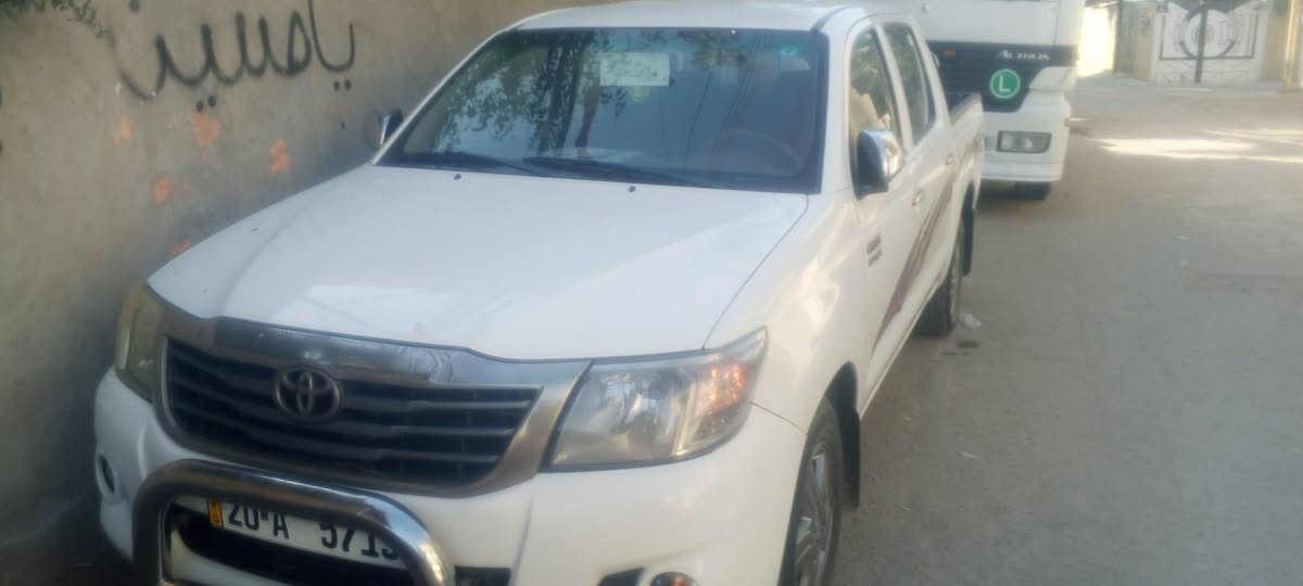 السلام عليكم للبيع هايلوكس 2014 كويتي 
شاصي 19 سياره حلوه 
مكان بغداد الشعب 
السعر 195 
وبيه مجال 
بيع فقط


**إذا كنت صاحب هذا الإعلان وتريد حذفه لأي سبب، رجاءا أرسل رسالة إلى الدعم الفني**