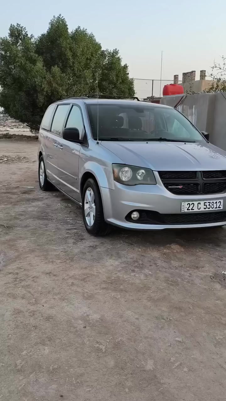 دوج كرفان للبيع 2016في آيبي تبريد 3 قطع مكينه وكير خير من الله سياره جديده
وبيها منضمومه غاز ابو 80

حادثها موجود بل صور مكان السياره الديوانيه الحمزه الشرقي السعر 165 وبيها مجال  ***********
