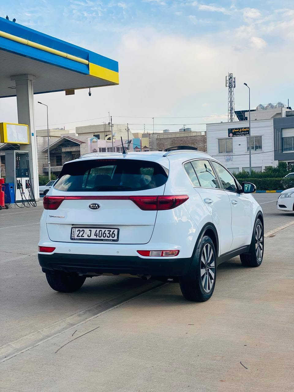 🚘 کیا سپۆرتاج ٢٠١٨ (خەلیجی - مەکینە گەورە)
سەیارەیەکی زۆر خاوێن و توندوتۆڵ، ماڵی
دۆست و بێ کێشە:
✨ تایبەتمەندییەکان:
• مۆدێل: ٢٠١٨ 📅
• مواصفات: خەلیجی (اصلي) 🌍
• مەکینە: گەورە (زۆر بەهێز و بێ کێشە) 💪
• ناوەوە: ناو زەرد و کوشین جلد (زۆر پاک و بێ دران) ✨
• تێبینی: (بەسمە و سلایت نییە).
🛠️ دۆخی بادی و بۆیاخ:
• دوو دەرگای لای سەیق لەگەڵ بستێک لە جاملغی لای سەیق سبوغە 🎨
• بەبێ ناوەوە (بێ ژۆرێ)، بێ لێدراوی قورس و بێ تەقە و ڕەقە 🚫
• گێڕ و مەکینە و تەقە و ڕەقە هەمووی بە شەرت.
📜 کاروباری یاسایی:
• سەیارەکە بەناوی خۆمەوەیە ✍️
• تێبینی: سەنەوی بەسەرچووە (بۆیە نرخەکەم کەم کردووەتەوە).

نرخی 167 وەرەقە مامەلەشی تێدایە 🥰


**إذا كنت صاحب هذا الإعلان وتريد حذفه لأي سبب، رجاءا أرسل رسالة إلى الدعم الفني**