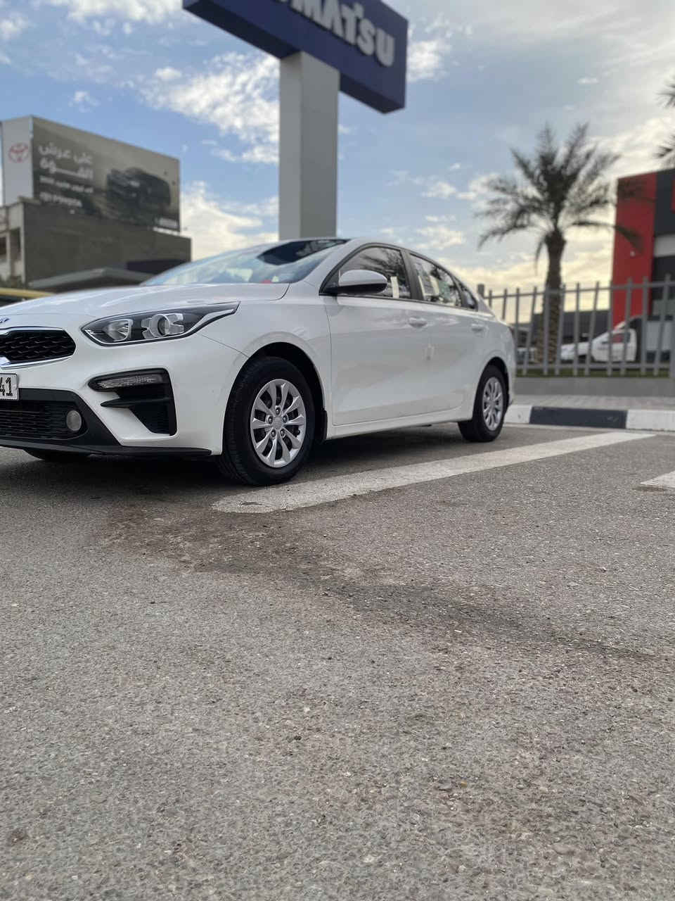 سلام عليكم للبيع 

– كيا سيراتو خليجي
🔹 الموديل: 2021
🔹 الرقم: بغداد الجديد
🔹 المواصفات: عادية
🧭🔹 ماشية44
🔹 المحرك: 1600 
🔹 الحالة: سيارة جديدة ونظيفة جداً بحالت الوكاله
سويجات عدد2🔑 

📍 المكان بغداد
📞 رقم الاتصال: ***********6
