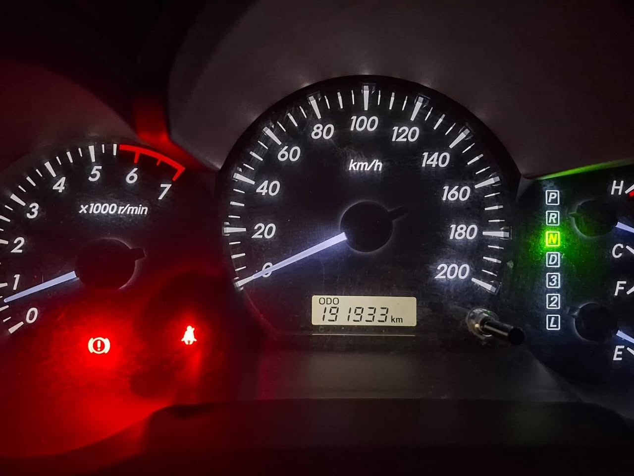 سلام عليكم اخوان تيوته موديل 12 كلين سياره ماشي 191 سياره مال بيت محرك ممفتوح بدون صبغ كير اوتماتيك  *********** دكوك, كركوك
