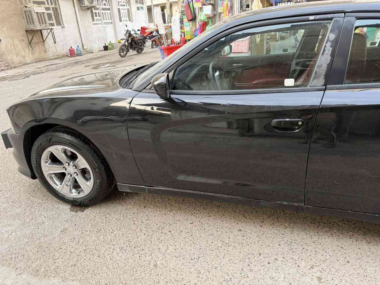 جارجر موديل
2013
وارد حادثه جاملغ وباب 
وهنا بيه جاملغ خلفي 
السونار مرفق مع الصور 
محرك ٣٦٠٠ تبريد قطعتين
شاشه كبيره كشنات جلد
تحكم كهربائي الكشنات الاماميه
خزن ميموري هزه جديده لوحات جدد
العنوان بغداد السعر 143$ ورقه 
***********📲
