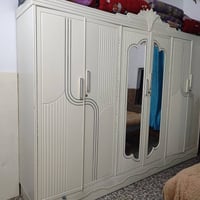 غرفه نوم • للبيع • ٥ أشهر