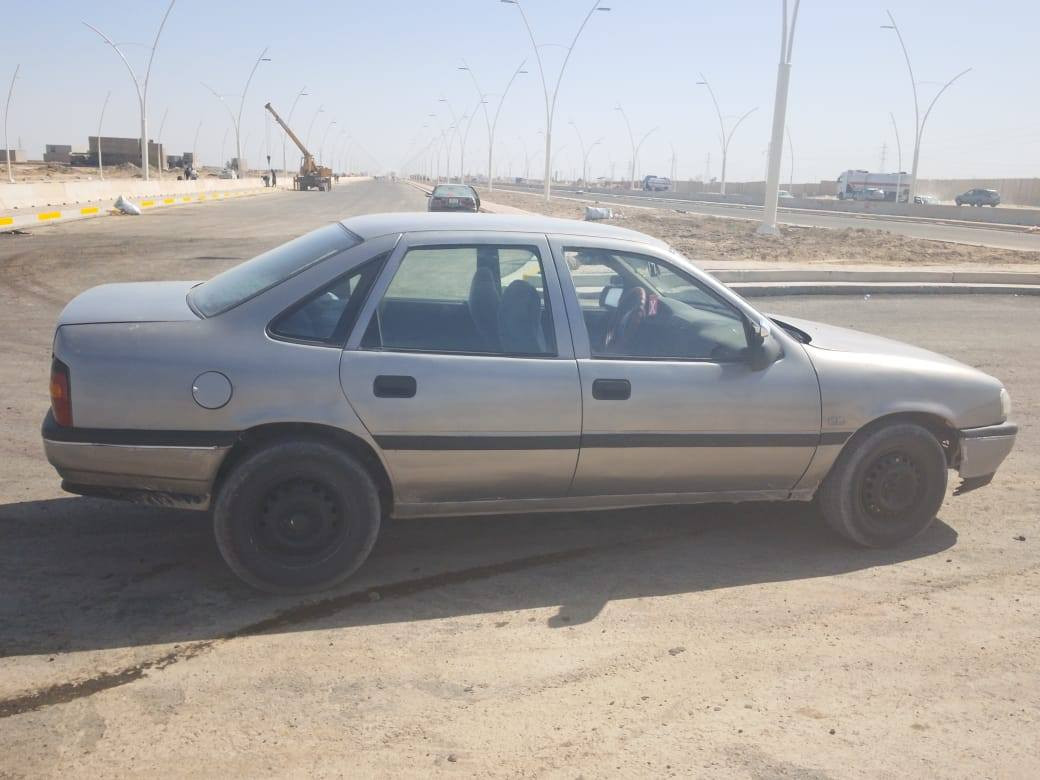 السلام عليكم بيع مستعجل السعر 38 وبيهه مجال 
اوبل فكتره محرك 20 كير مكينه مكفولات
تاير صدر شرط
السياره مصبوغه عام للجماليه فقط 
ممفوله من الظربه والكص 
رقمهه ديالى مشروع وطني سنويه لل 27

التصال ***********
