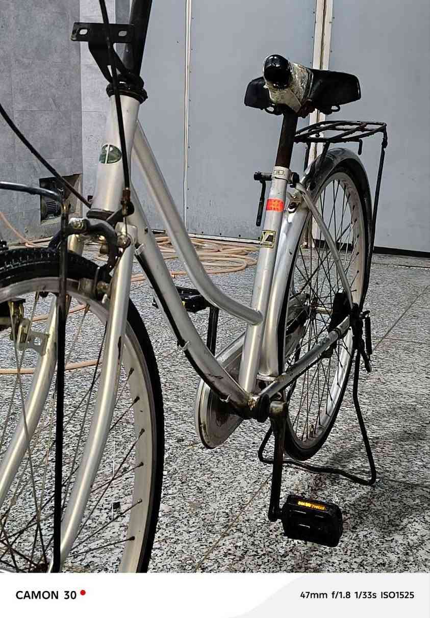 بايسكل بناتي ياباني للبيع🇯🇵
الحجم 26 نظافة 80/100
كلشي شغال بيه ما ناقصة اي شيء مستعجل على بيعته 
سعر 65 و بيه مجال للطيبين
مكاني العمارة حي المنتزة وره المدينة الترفيهية


**إذا كنت صاحب هذا الإعلان وتريد حذفه لأي سبب، رجاءا أرسل رسالة إلى الدعم الفني**