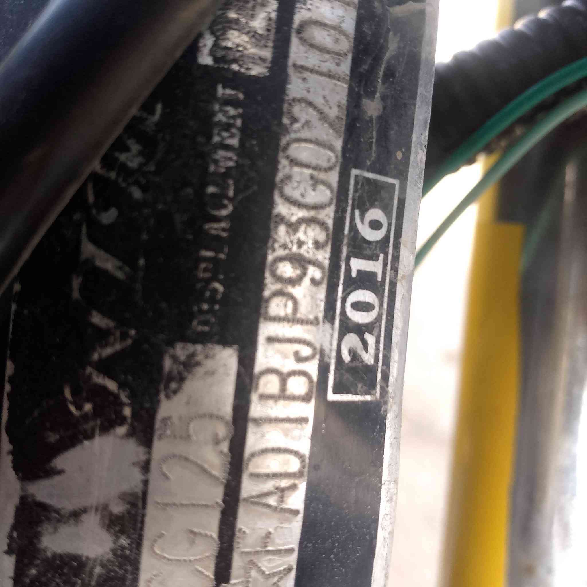 دراجه للبيع السعر 240 وبيه مجال هاذه رقمي ***********
