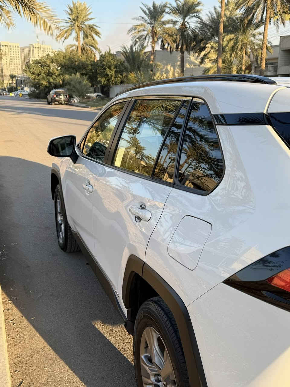 السلام عليكم
راف فور 
2023
هايبرد 
بدون صبغ 
ماشية 47 mi
رادار امامي وخلفي
نقطة عمياء
كشن كهرباء 
عدادات شاشة
فول تحكمات
ايرباك ستيرن ودشبول
بدون صيغ السيارة
وبدون تبديل 
صور الحادث مرفقة بالمنشور
السعر 27500$ وبيهة مجال
المكان بغداد السيدية 
***********
