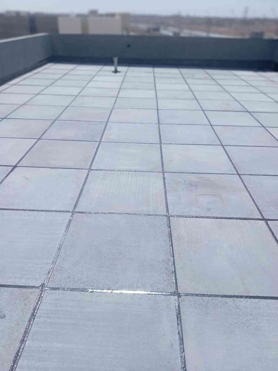 السلام عليكم يوجد كادر تطبيك اشتايكر لسطوح هووالعوازل فلين ونايلون وزفت شغل كامل وهاذي رقم الهاتف وبيكم خير وادللو***********
