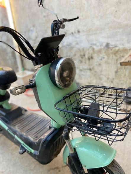 دراجه شحن موديل ٢٠٢٥ للبيع كلها شغاله بصمه  السعر ٢٢٥ وبيها مجال حله حي الأمام الاتصال ***********
