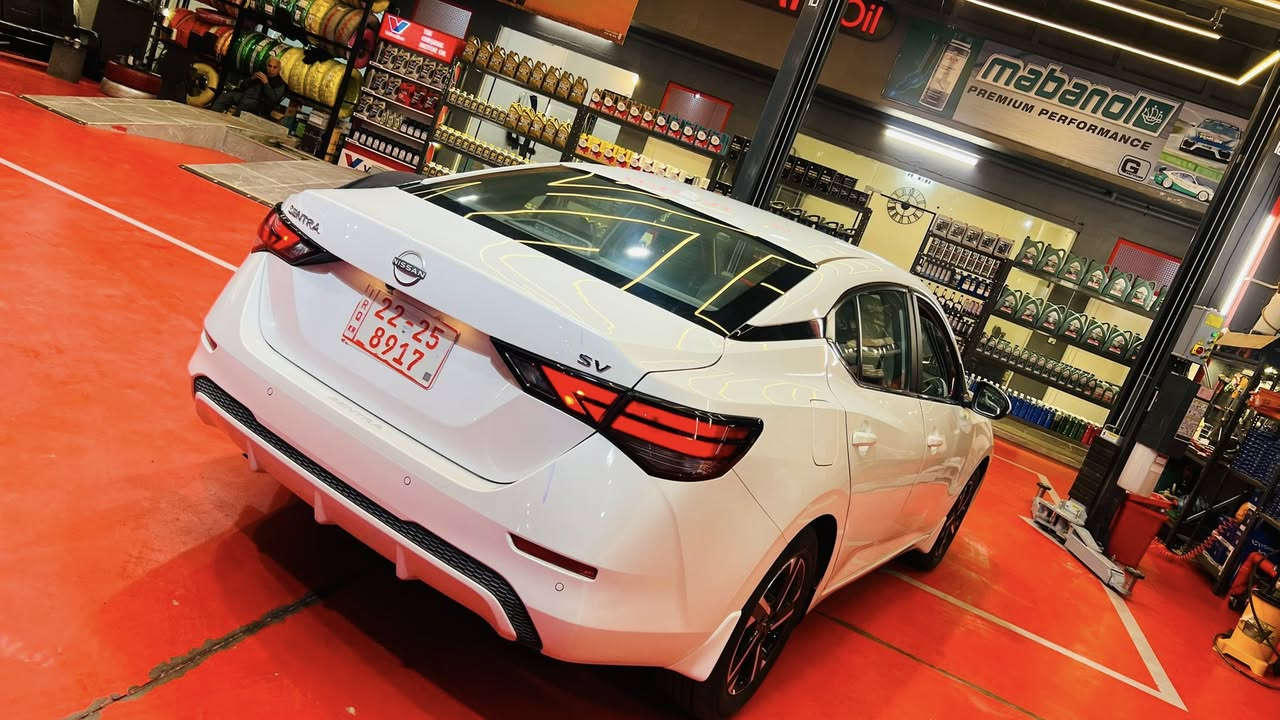 نيسان سينترا SV  24        1mil 
سياره نص جاملخ صبخ  
بدون دواخل بدون كلشيي
صوره حادس موجود 
1مايل ماشيي
سياره بجم كبس
رقم سليماني  بسمي
مكان كلار  
***********
