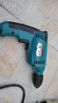 دريل ماركة ماكيتا اليابانية الاصلية وارد اوربي اتجاهين فتح وشد نظافة ف...