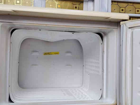 ‎0783 055 3080 ثلاجه للبيع سعر مناسب 
مكلف بالنشر وهذا رقم صاحبها
