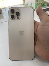 آيفون ١٢ برو ماكس • ٢٥٦ • بطارية ٧٦%