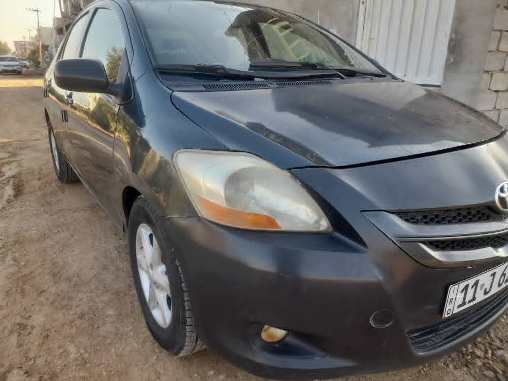 تويوتا يارس ٢٠٠٧ بغداد انكليزي
التبريد شغال بس يحتاجله كلج للكمبريسر .
 بيه طخه زغيره يم بك لايت خلفي بدون داخل مصبوغة حزام جمالية السعر ٧٥ وبيه مجال
مكاني بغداد / الدورة
الاتصال على الرقم *********** اتصال و واتساب بغداد, العراق
