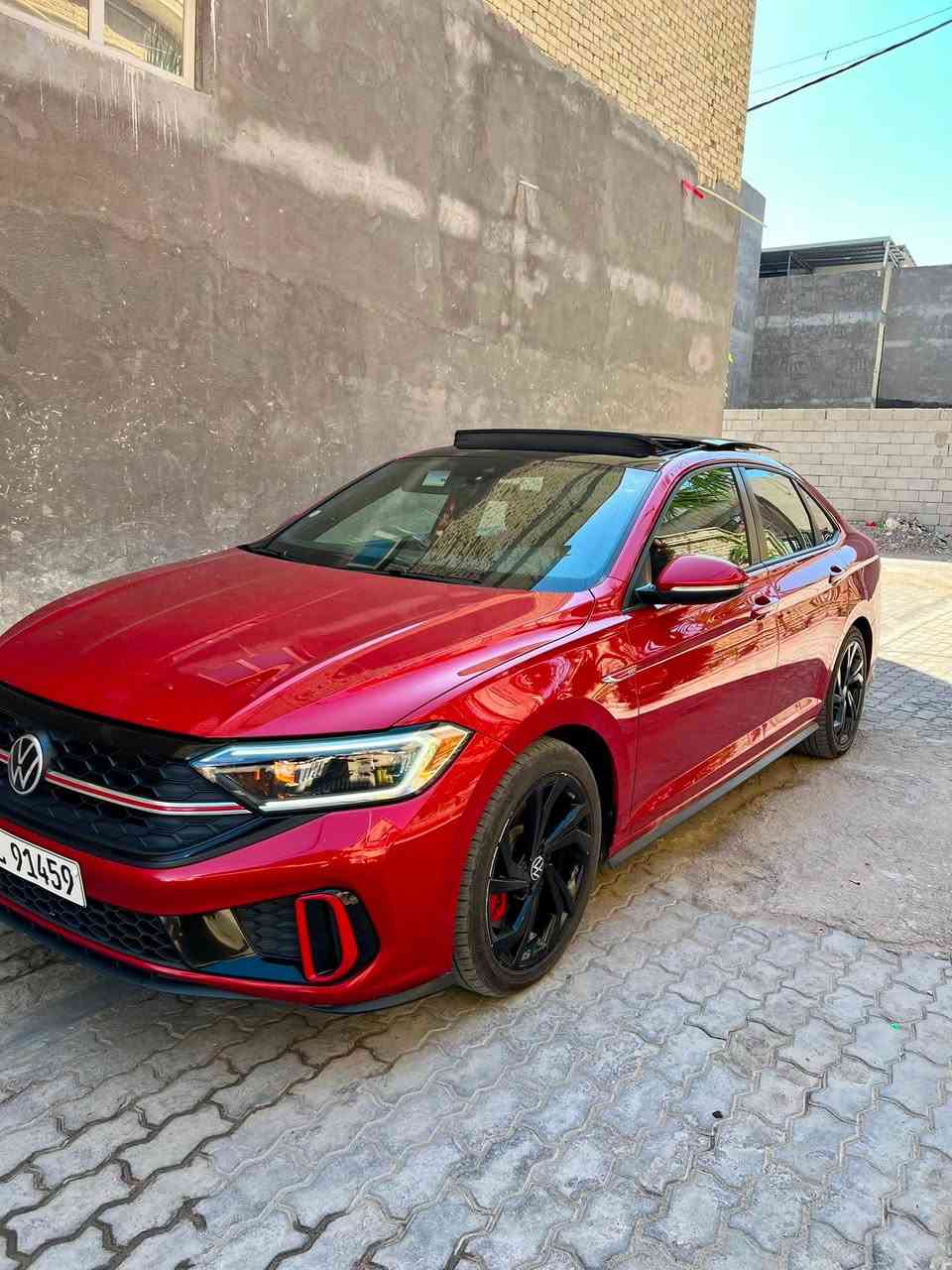 جيتا 2022 Gli اوتباين
كلين تايتل بيها طخة BDR فقط 
فول 1/1 اعلى مواصفات بالجيتا 

محرك ٢٠٠٠ توربو  ستيج 1 عليها برمجة امريكا وشوته K&N
. مقاعد جلد 
ابل كار بلاي وايرلس 
شاحن وايرلس
. بانوراما
شفتات بالستيرن+ تدفئة
ازرار الستيرن كلها لمس 
. كير dsg  رياضي ٧ نمر اوتو
كشنات خزن +تدفئة بالمقاعد
رادارات ٣٦٠ امامي خلفي جانبي 
كروز كونترول  ذكي وقيادة الية 
هاندبريك اوتو 
اوتو هولد
امبينت لايت ( انارة داخلية ١٠ الوان )
وكيج الكتروني
وسماعات beats 
رقم اربيل بأسمي هزه وفحص جديد 
وبعد هواي مواضفات مذكرتهن 
مكان السياره البصرة
***********
